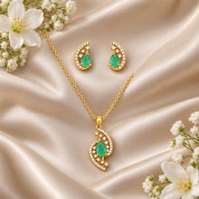 Silk & Flowers (No Marble) styled flat-lay presentation of PDE12-00002