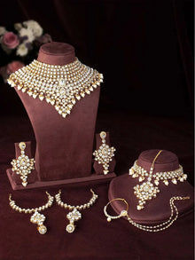 Peora Jewellery Royal American Diamond Bridal Collection